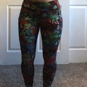 Lululemon tights like new